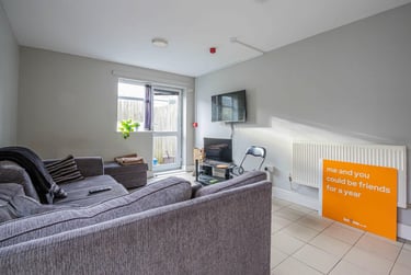 7 bed house, Merthyr Street, Cathays, Cardiff, CF244JL - Image 3